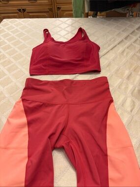 Xersion 2 Piece Active High-Waist Colorblock Leggings & Crop Top - Red